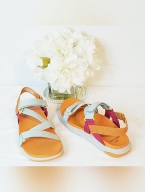 NEW Earth Origins Veda Sport Sandals Strappy In Seafoam Color Orange / Gray NWOB